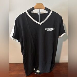 Amazon Women’s Ringer Style V-Neck XL